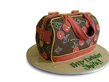 کیک زنانه - کیک کیف گیلاسی | کیک آف